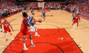 原创
36+6+7,28胜1负!如何防守库里最奏效,开拓者和火箭给出答案